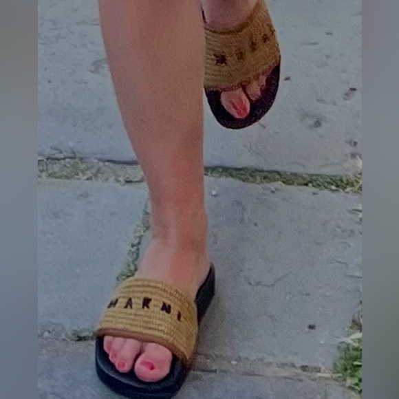 Marni Pool Slides - Picture 2 of 12